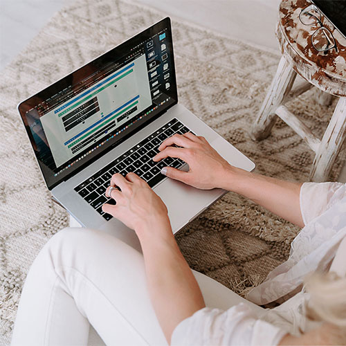 Lunar-House-Studio-custom-websites